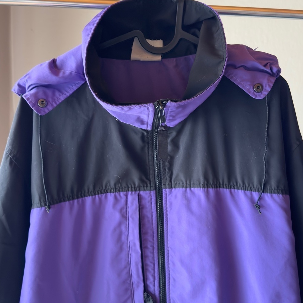 Vintage MEC Full Zip Jacket - Picture 2 of 15